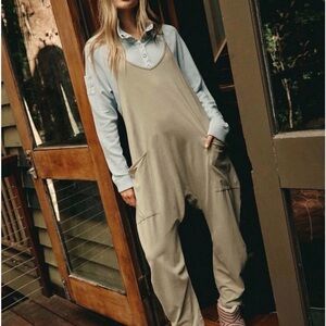 FREE PEOPLE FP MOVEMENT | NWT Hot Shot One Pc Romper Sage Stone Army Size M $70